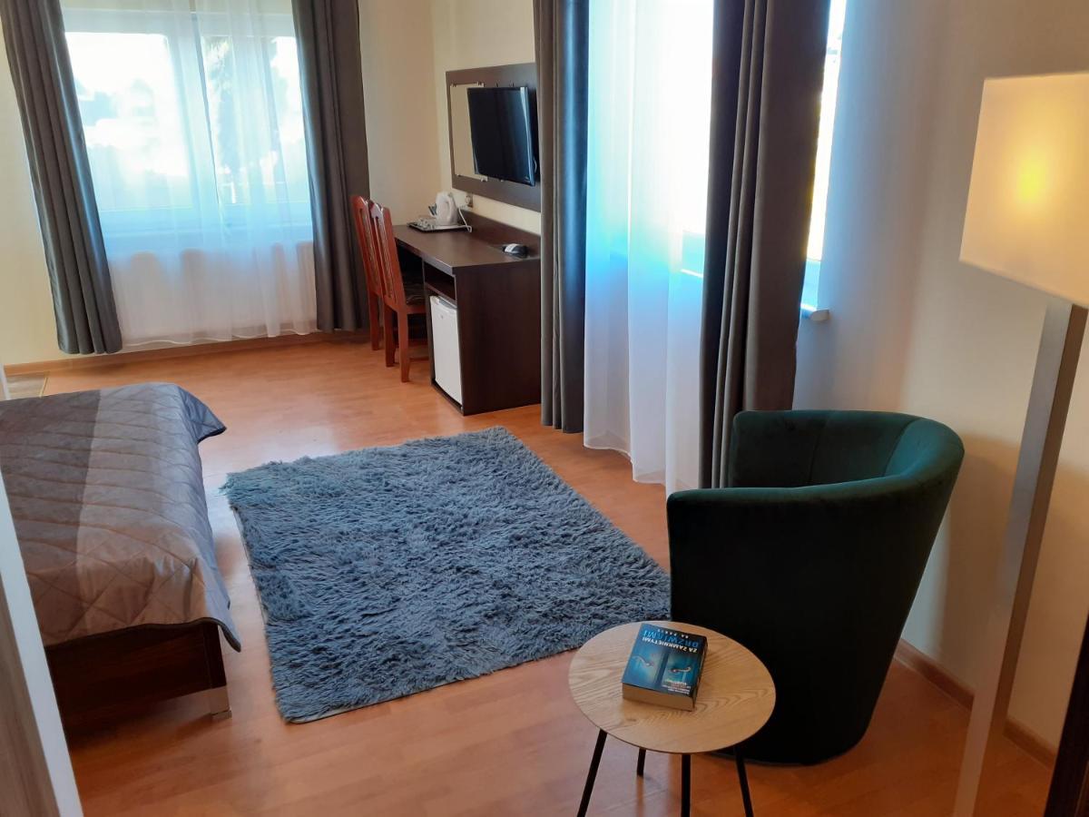 Grand Villa Ustka- Marmonoli ภายนอก รูปภาพ